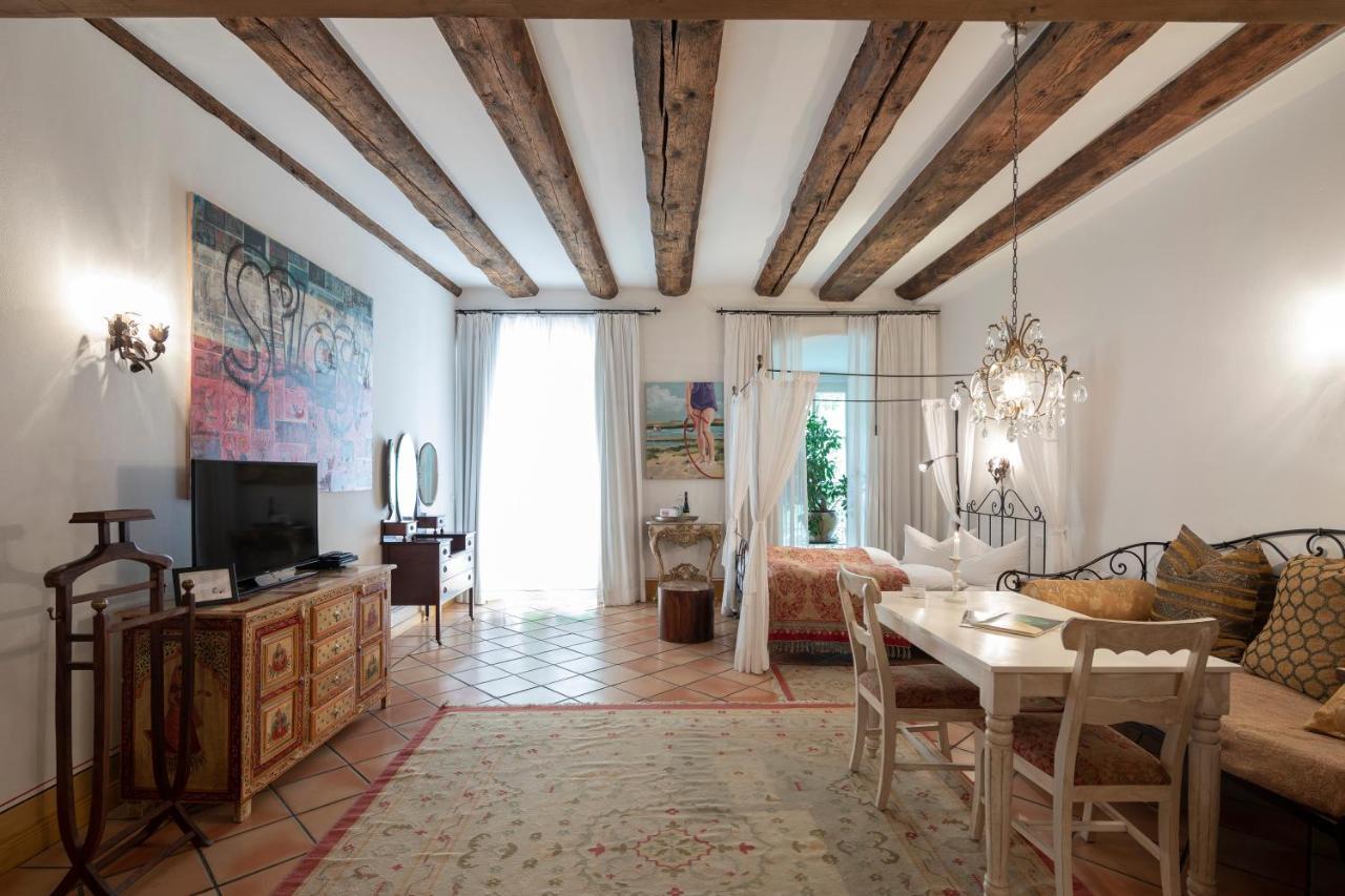 Hotel Orphee Andreasstadel Регенсбург Екстериор снимка
